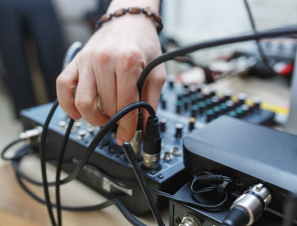 Diffusion de musique en magasin : quels avantages ?